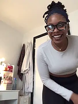 CurvyGoddessXxx online show from 10.25.25