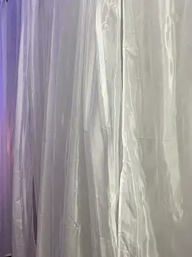 Rose monroee online show from 04.14.26