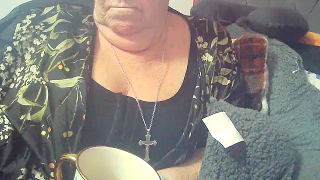 Snapshot of Playful_MILF_Demi chatting on 02.24.26 Playful MILF Demi online show from 02.24.26