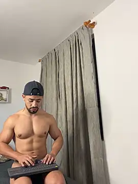 Ezzio Scolaro online show from 10.23.25