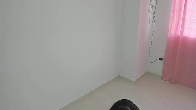 talianasweet03 online show from 10.21.25