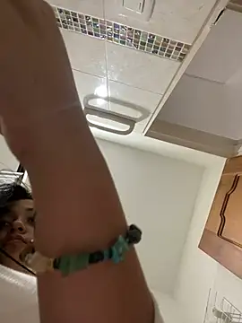 Snapshot of Nhefertary chatting on 03.19.26 Nhefertary online show from 03.19.26