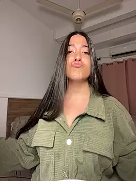 Snapshot of Nhefertary chatting on 03.31.26 Nhefertary online show from 03.31.26