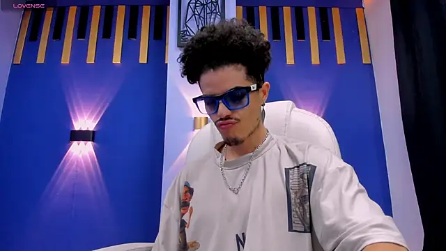 imsammytop online show from 11.16.25