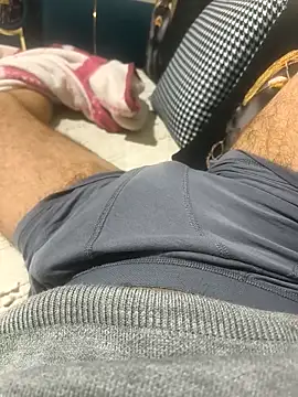 Snapshot of Sert_erkek21_ysm chatting on 02.15.26 Sert erkek21 ysm online show from 02.15.26