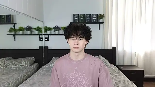 Snapshot of Cute_Mike chatting on 02.01.26 Cute Mike online show from 02.01.26