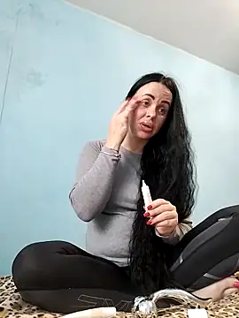 Stefaniyaxq online show from 11.24.25