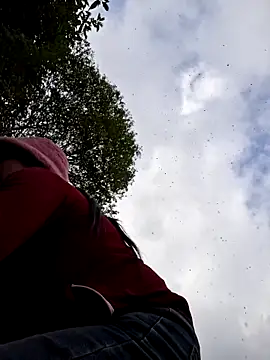 miomio-12 online show from 12.20.25