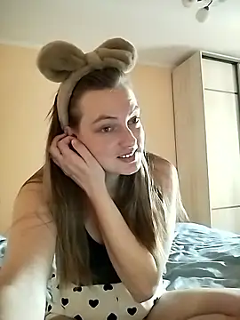 Snapshot of OksiLoverx chatting on 01.14.26 OksiLoverx online show from 01.14.26