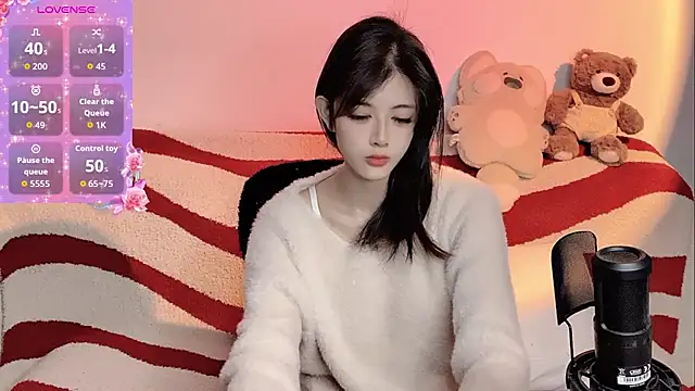 Nuomio online show from 02.11.26