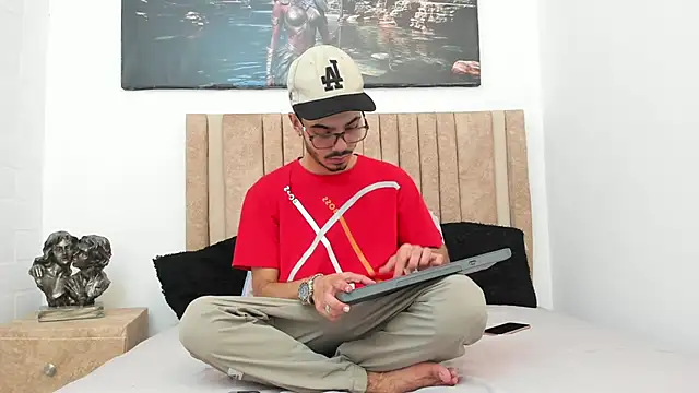 Timothe Evans online show from 11.01.25