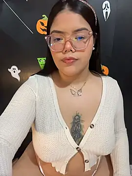 GabrielleMarsh1 online show from 11.02.25