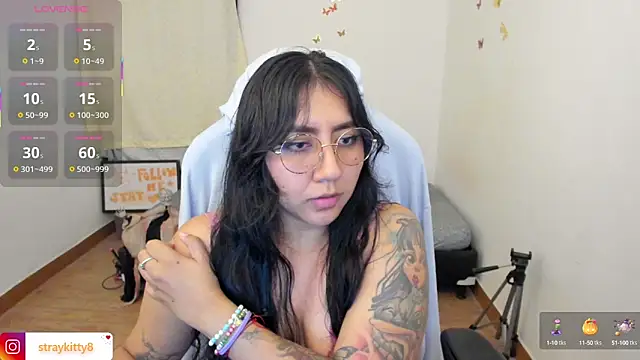 LoveLyy- online show from 10.07.25