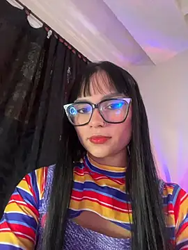 AlannaDollx online show from 10.31.25