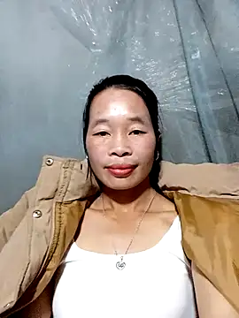 Snapshot of chieu_xinh chatting on 10.07.25 chieu xinh online show from 10.07.25