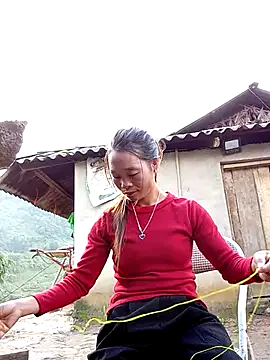 Snapshot of chieu_xinh chatting on 10.15.25 chieu xinh online show from 10.15.25