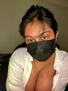 Monica  Bellucci   online show from 01.11.26