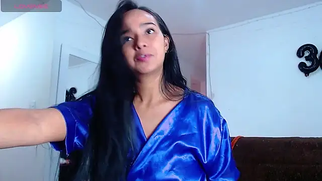 Kendall honea online show from 10.20.25