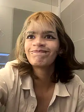 sukulaurens online show from 11.04.25