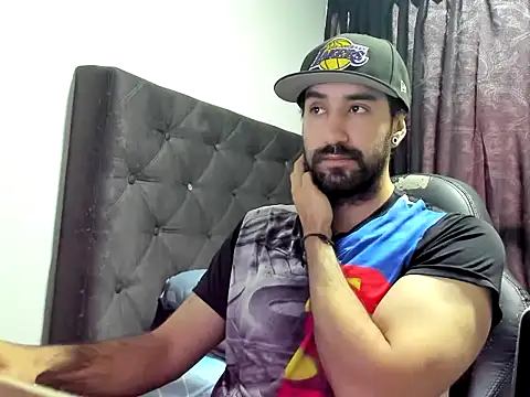 coolfriki online show from 10.13.25