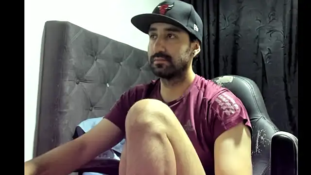 coolfriki online show from 11.04.25