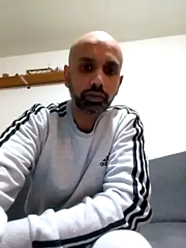 T1T012 online show from 01.06.26