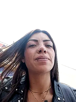 Saray 1-2 online show from 10.16.25