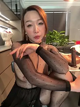 Snapshot of ssaimi chatting on 06.13.26 ssaimi online show from 06.13.26
