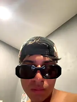 lain213 online show from 10.06.25