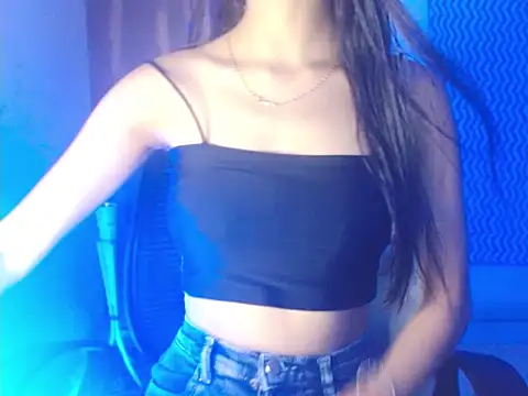 Snapshot of Roiseeee chatting on 02.12.26 Roiseeee online show from 02.12.26