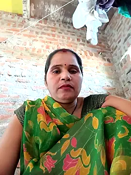Snapshot of Nm_sanjna chatting on 05.06.26 Nm sanjna online show from 05.06.26