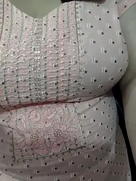 janvi 100 online show from 12.21.25