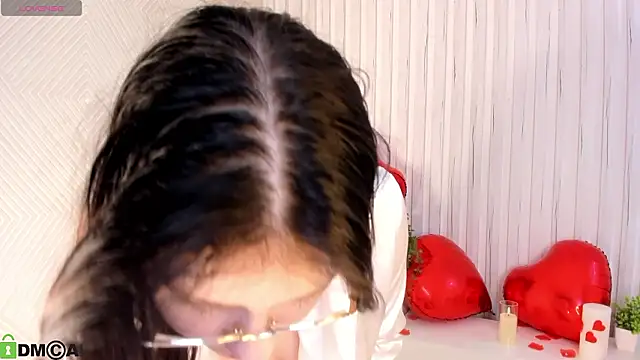 BellaWink online show from 03.18.26