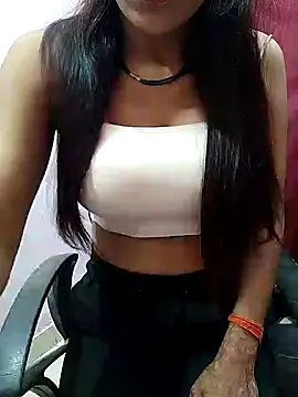 Snapshot of Your_Lali chatting on 10.13.25 Your Lali online show from 10.13.25