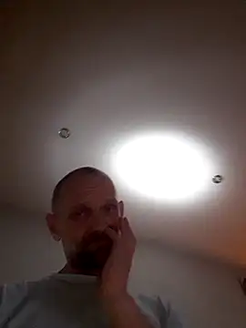 Snapshot of Remello1 chatting on 02.27.26 Remello1 online show from 02.27.26