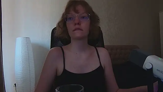 Snapshot of emymayy chatting on 08.01.26 emymayy online show from 08.01.26