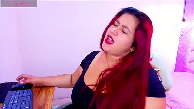 Addyy 02 online show from 10.07.25