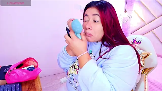 Addyy 02 online show from 10.09.25