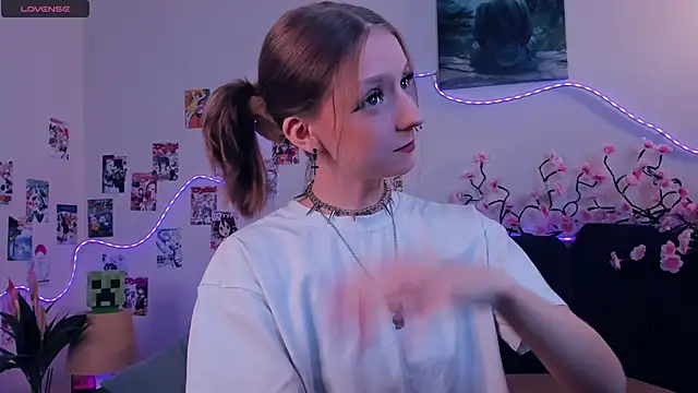 Snapshot of Golden_dawn chatting on 01.17.26 Golden dawn online show from 01.17.26