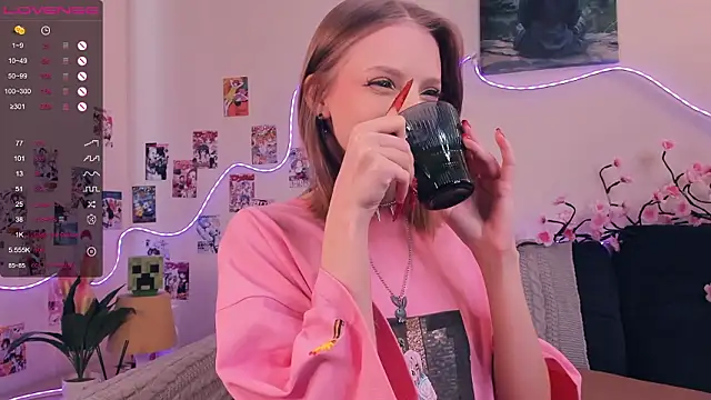 Snapshot of Golden_dawn chatting on 02.04.26 Golden dawn online show from 02.04.26