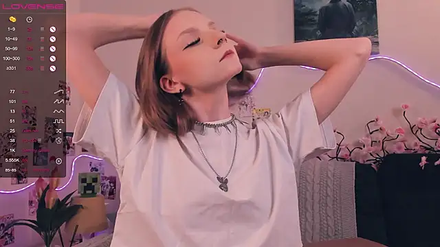 Snapshot of Golden_dawn chatting on 02.10.26 Golden dawn online show from 02.10.26