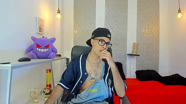 JacobBlackwell  online show from 11.22.25