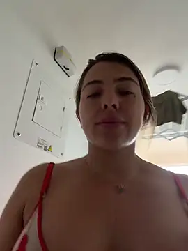 camila vanucci- online show from 12.20.25