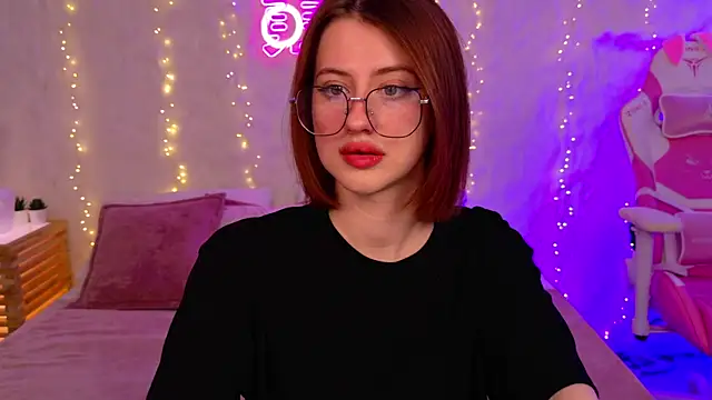 JessiJull online show from 11.08.25