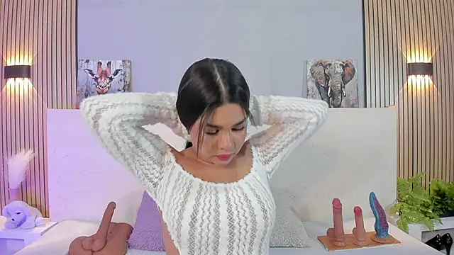 TianaGlow44 online show from 03.25.26