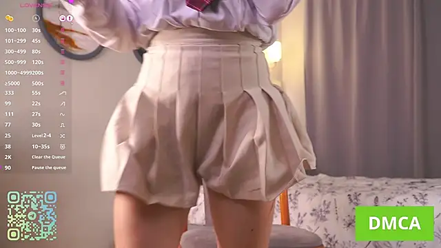 JohnetteConstine online show from 10.22.25