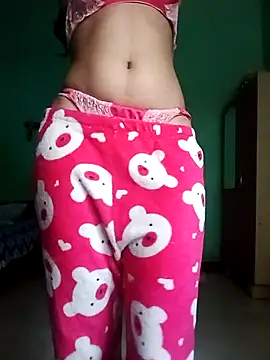 Hornyme18 online show from 10.27.25