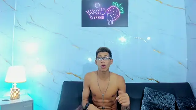 Little nicoll online show from 02.23.26