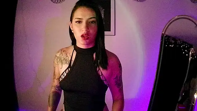 LunaAdamsx online show from 11.05.25