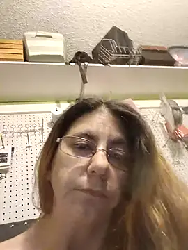 1988beth online show from 10.19.25